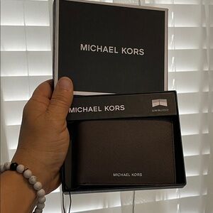 MSRP $89 Michael Kors JAVA Saffiano Leather ANDY Slim Bifold Wallet in BOX